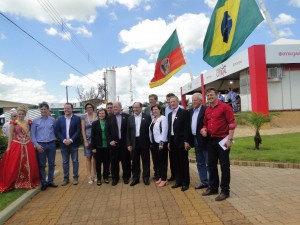 Autoridades estiveram visitando a exposição da 17ª Expodireto 