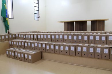 Mais de 40 mil documentos são colocados à disposição da Câmara de Vereadores para análise